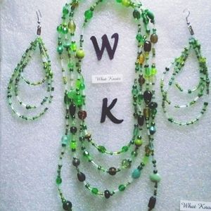 Green Faceted Glass Beaded Necklace Earrings Set